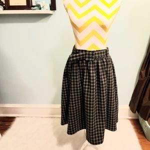 Eshakti plaid belted skirt w/ elastic back size 14
